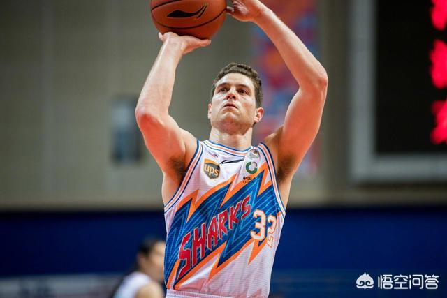 萨林杰31+15深圳2-1北控晋级八强 陈国豪30+9